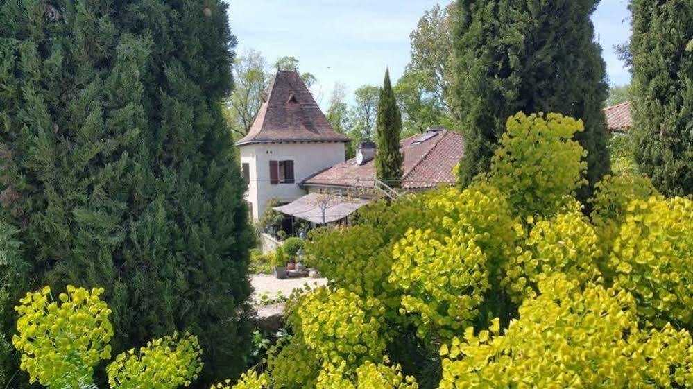 Moulin Rouhaud Hotel Montboyer Екстериор снимка
